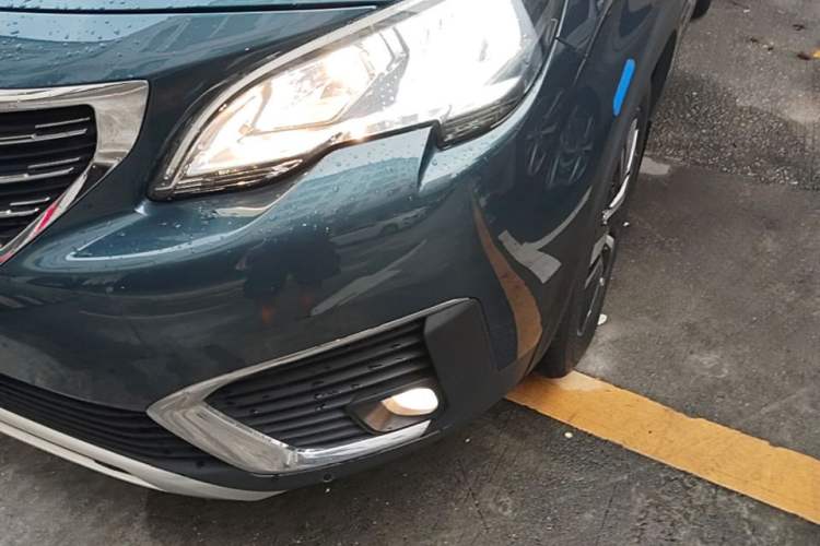 Used Peugeot 5008 2017 350THP 7-Seater Elite Edition Left Front Headlight