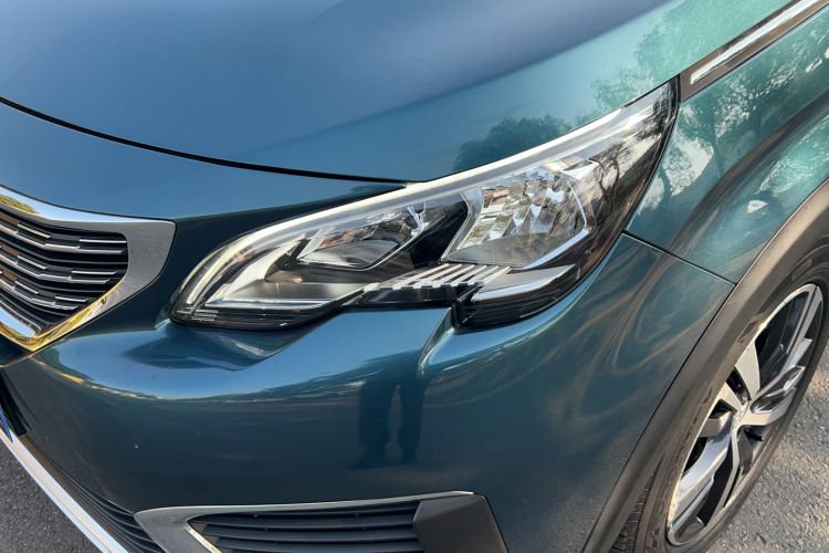 Used Peugeot 5008 2017 380THP 7-Seater Elite Edition Left Front Headlight