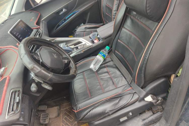 Used Peugeot 5008 2017 380THP 7-Seater Elite Edition Left Front Seat