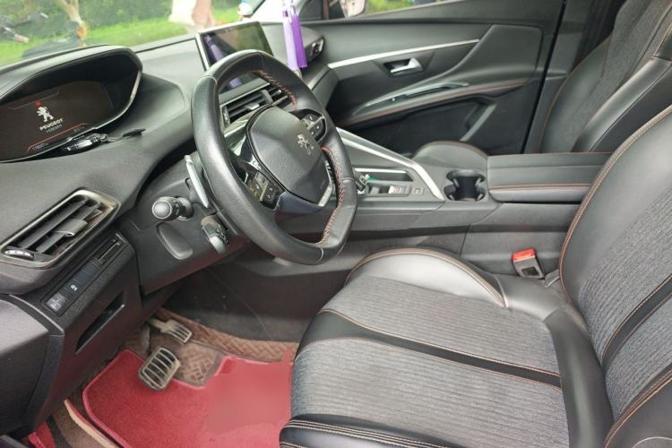 Used Peugeot 5008 2017 350THP 7-Seater Elite Edition Left Front Seat
