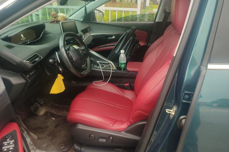 Used Peugeot 5008 2017 380THP 7-Seater Luxury Edition Left Front Seat