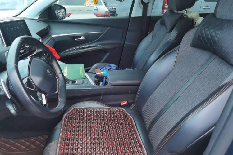 Used Peugeot 5008 2017 350THP 7-Seater Elite Edition Left Front Seat