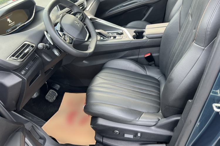 Used Peugeot 5008 2017 380THP 7-Seater Boundary-Free Edition Left Front Seat