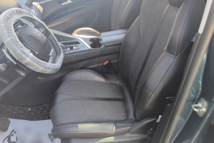 Used Peugeot 5008 2017 350THP 5-Seat Elite Edition Left Front Seat