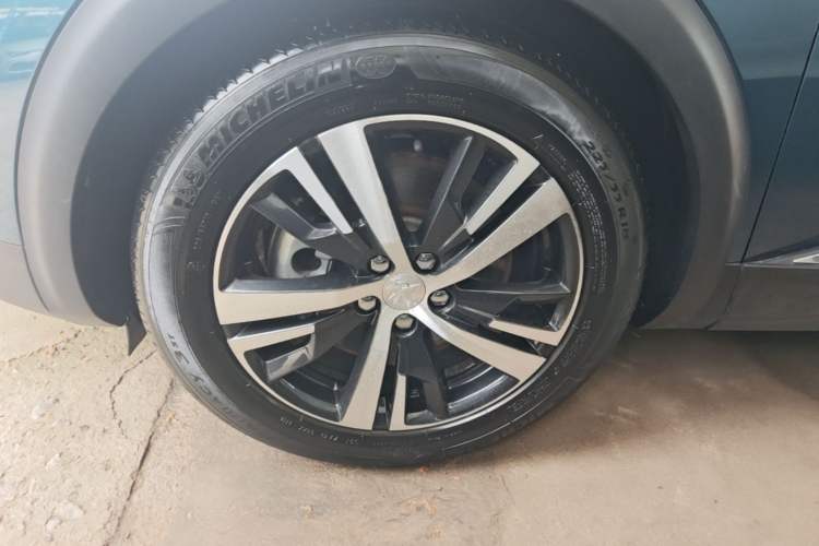 Used Peugeot 5008 2017 380THP 7-Seater Boundary-Free Edition Left Front Wheel Hub