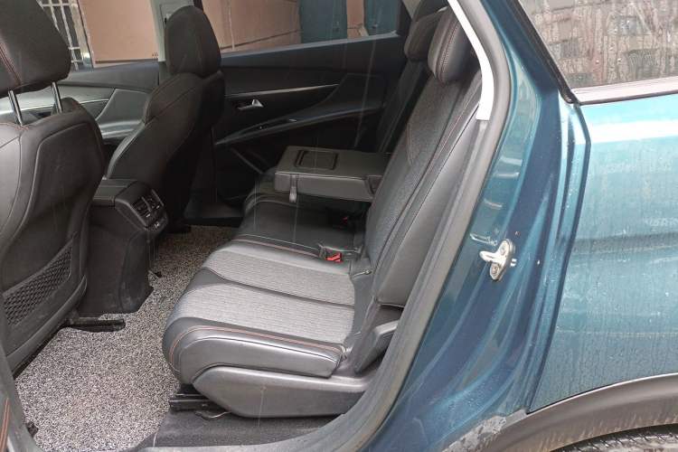 Used Peugeot 5008 2017 350THP 7-Seater Elite Edition Left Rear Seat
