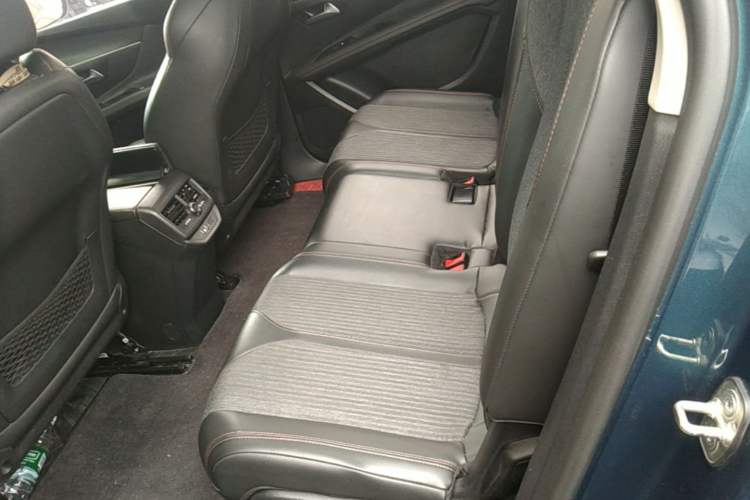 Used Peugeot 5008 2017 380THP 5-Seater Elite Edition Left Rear Seat