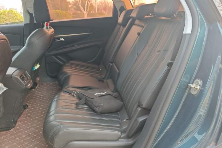 Used Peugeot 5008 2017 350THP 7-Seater Boundless Edition Left Rear Seat