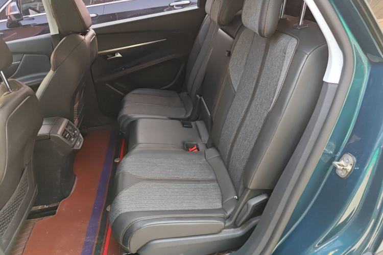 Used Peugeot 5008 2017 380THP 7-Seater Elite Edition Left Rear Seat