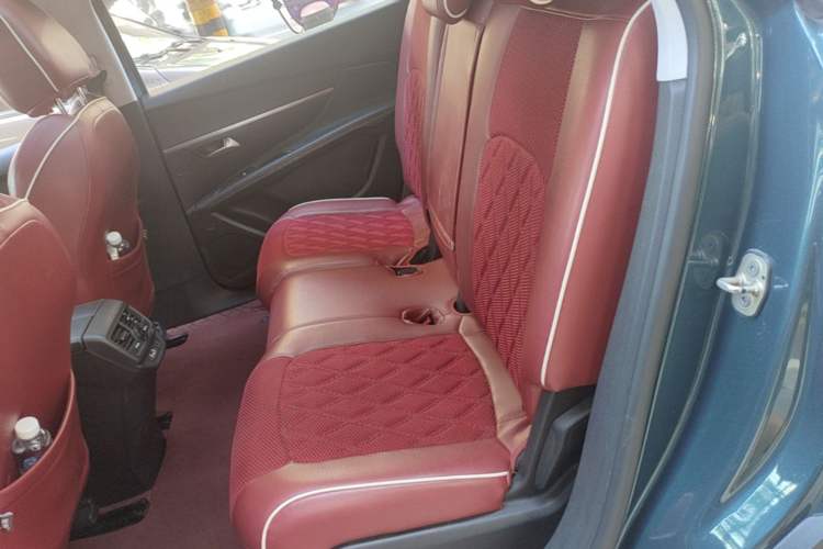 Used Peugeot 5008 2017 380THP 7-Seater Elite Edition Left Rear Seat