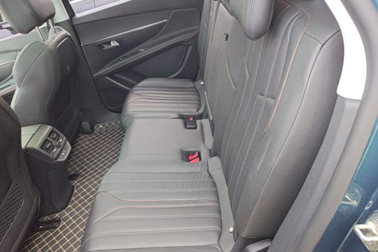 Used Peugeot 5008 2017 380THP 7-Seater Boundary-Free Edition Left Rear Seat