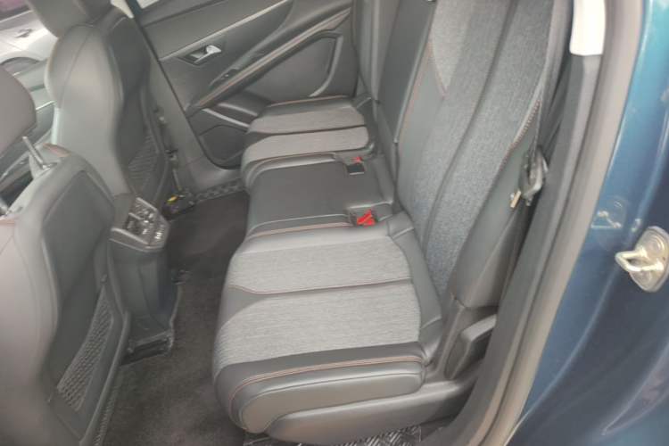Used Peugeot 5008 2017 380THP 7-Seater Elite Edition Left Rear Seat