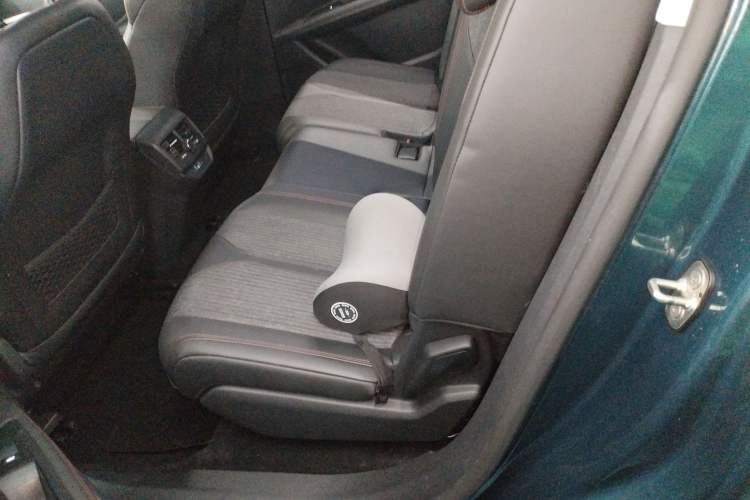 Used Peugeot 5008 2017 380THP 7-Seater Elite Edition Left Rear Seat