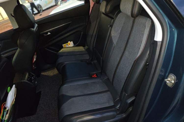 Used Peugeot 5008 2017 380THP 7-Seater Elite Edition Left Rear Seat
