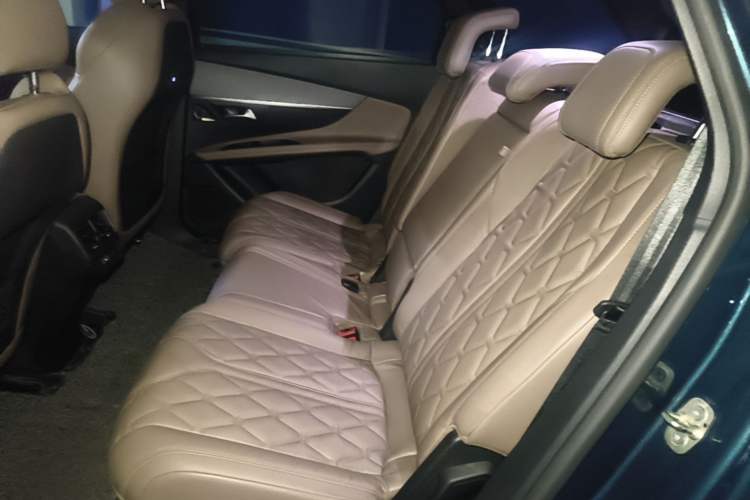 Used Peugeot 5008 2017 380THP 7-Seater Luxury GT Edition Left Rear Seat
