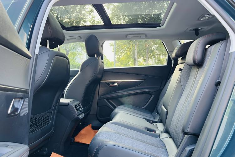 Used Peugeot 5008 2017 380THP 7-Seater Elite Edition Left Rear Seat