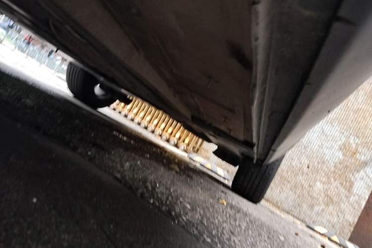 Used Peugeot 5008 2017 350THP 7-Seater Elite Edition Left Side Sill