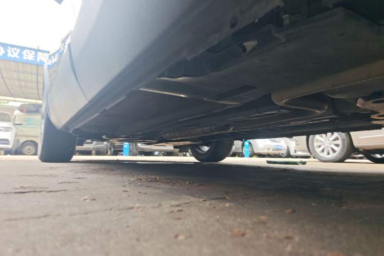 Used Peugeot 5008 2017 380THP 7-Seater Boundary-Free Edition Left Side Sill