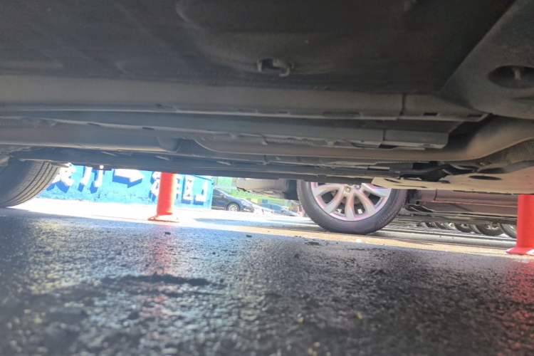 Used Peugeot 5008 2017 350THP 5-Seat Elite Edition Left Side Sill