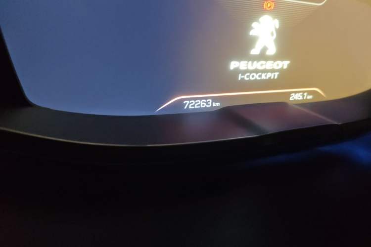 Used Peugeot 5008 2017 380THP 7-Seater Luxury GT Edition Odometer Close Up