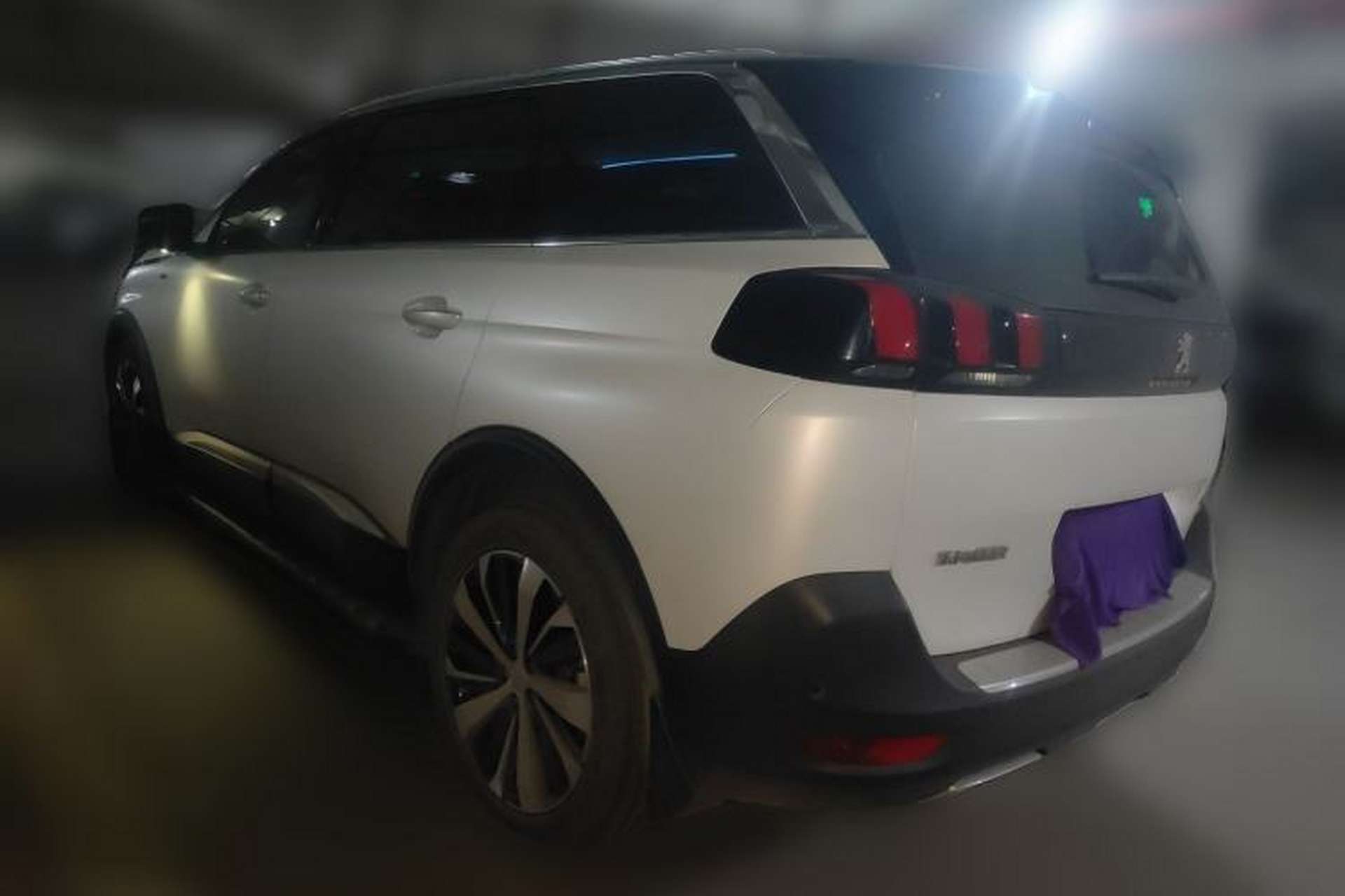 Used Peugeot 5008 2017 380THP 7-Seater Luxury Edition Rear Left 45 Deg