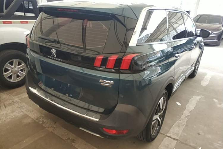 Used Peugeot 5008 2017 380THP 7-Seater Elite Edition Rear Right 45 Deg