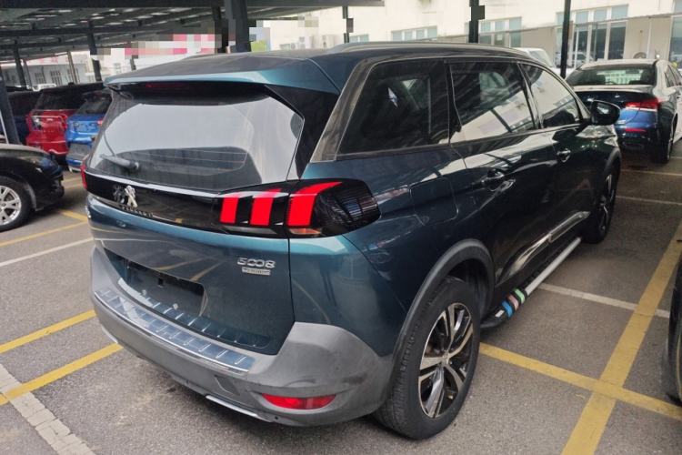 Used Peugeot 5008 2017 350THP 7-Seater Elite Edition Rear Right 45 Deg