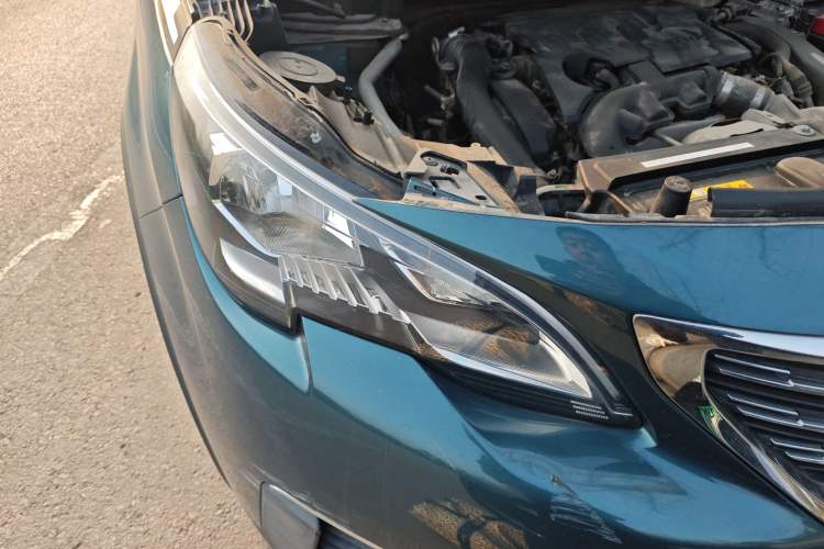Used Peugeot 5008 2017 350THP 7-Seater Boundless Edition Right Front Headlight