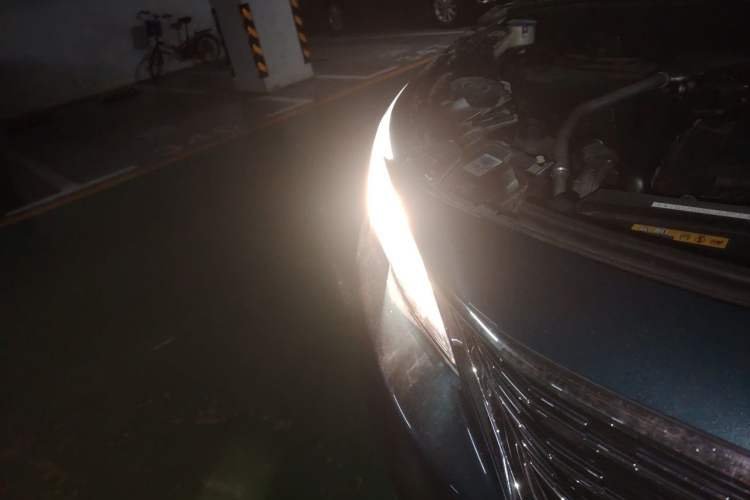Used Peugeot 5008 2017 380THP 7-Seater Elite Edition Right Front Headlight