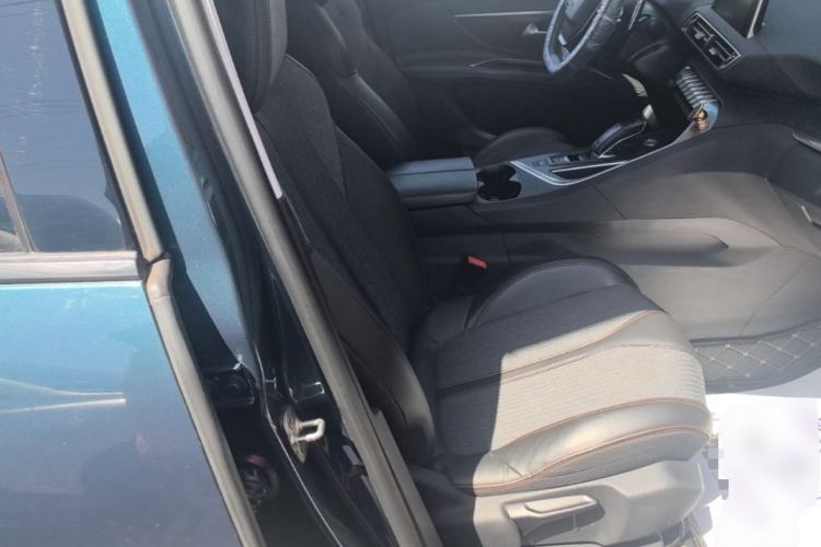 Used Peugeot 5008 2017 350THP 5-Seat Elite Edition Right Front Seat