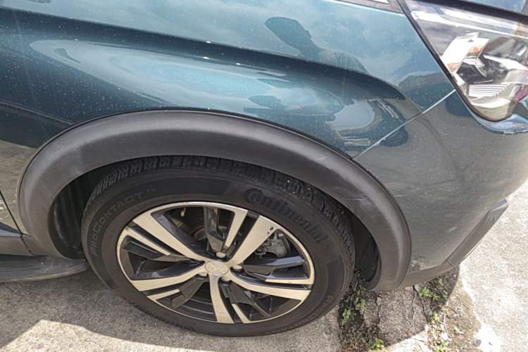 Used Peugeot 5008 2017 380THP 7-Seater Elite Edition Right Front Wheel Hub