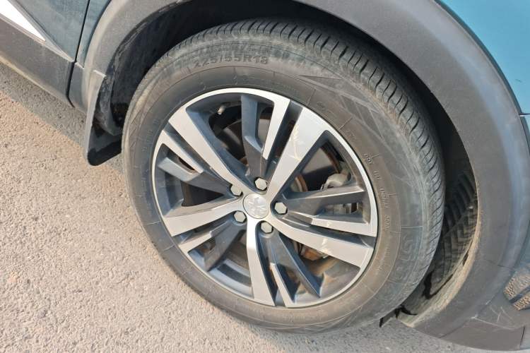 Used Peugeot 5008 2017 350THP 7-Seater Boundless Edition Right Front Wheel Hub