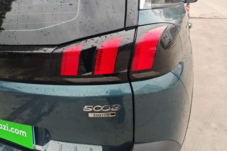 Used Peugeot 5008 2017 350THP 7-Seater Elite Edition Right Rear Taillight