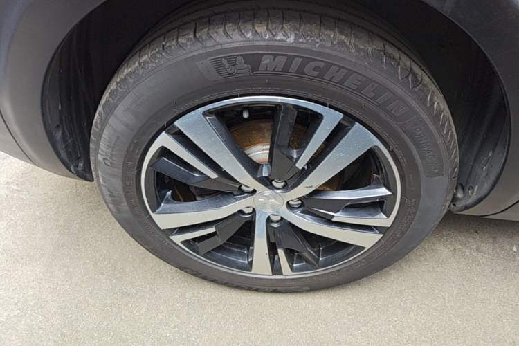 Used Peugeot 5008 2017 380THP 7-Seater Boundary-Free Edition Right Rear Wheel Hub