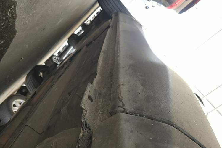 Used Peugeot 5008 2017 380THP 7-Seater Elite Edition Right Side Sill