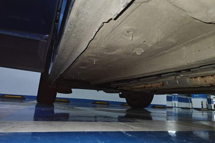 Used Peugeot 5008 2017 380THP 7-Seater Luxury GT Edition Right Side Sill