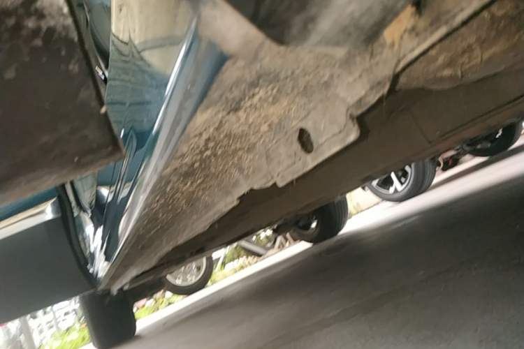 Used Peugeot 5008 2017 380THP 7-Seater Elite Edition Right Side Sill