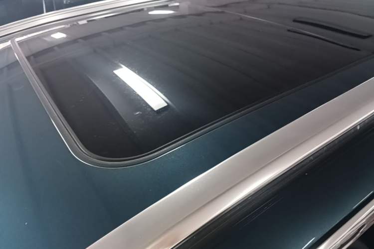 Used Peugeot 5008 2017 380THP 7-Seater Luxury Edition Roof