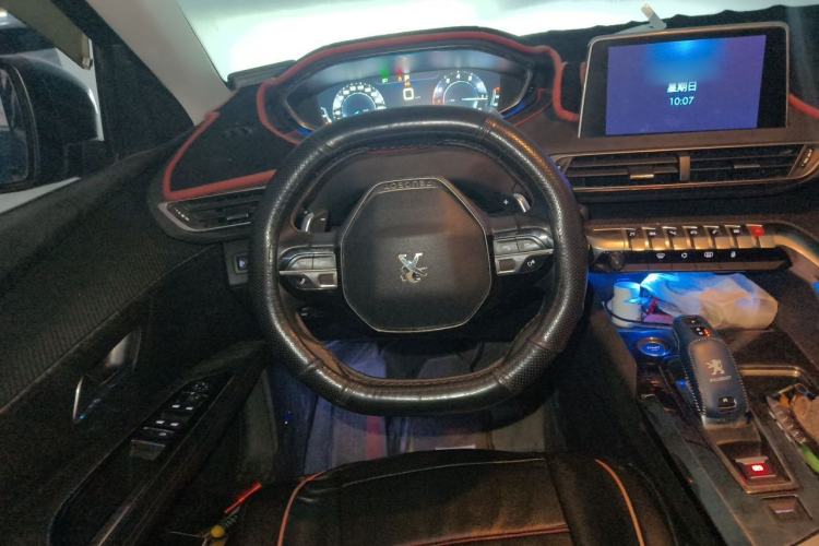 Used Peugeot 5008 2017 380THP 7-Seater Elite Edition Steering Wheel