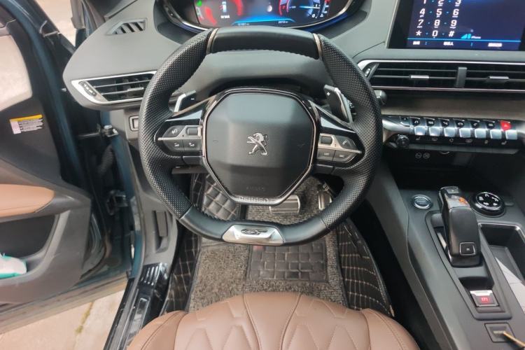 Used Peugeot 5008 2017 380THP 7-Seater Luxury GT Edition Steering Wheel