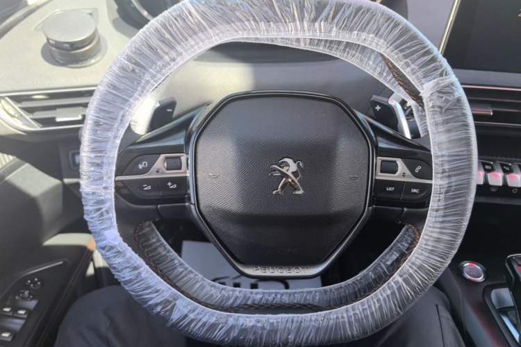 Used Peugeot 5008 2017 350THP 5-Seat Elite Edition Steering Wheel