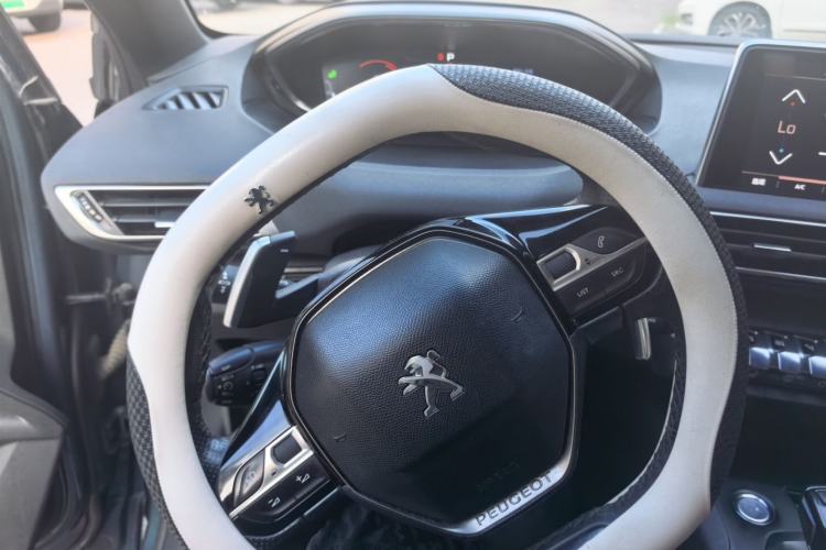 Used Peugeot 5008 2017 380THP 7-Seater Luxury GT Edition Steering Wheel