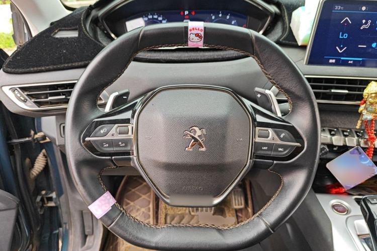 Used Peugeot 5008 2017 380THP 7-Seater Luxury Edition Steering Wheel