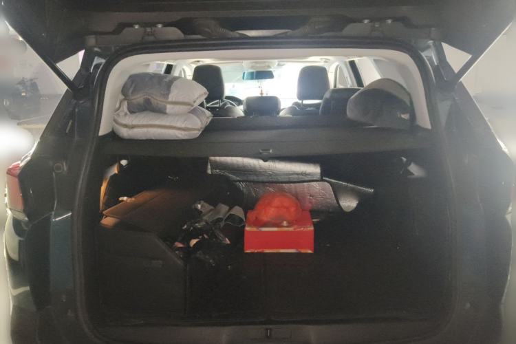Used Peugeot 5008 2017 350THP 7-Seater Elite Edition Trunk
