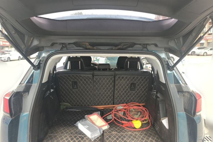 Used Peugeot 5008 2017 380THP 7-Seater Elite Edition Trunk