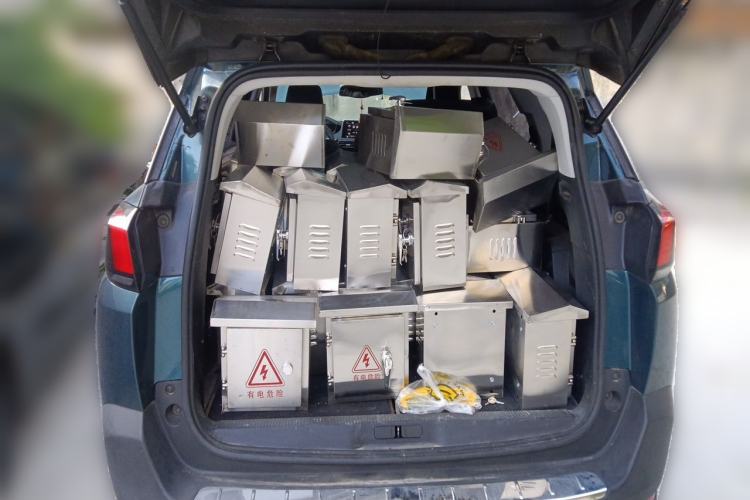 Used Peugeot 5008 2017 380THP 7-Seater Elite Edition Trunk