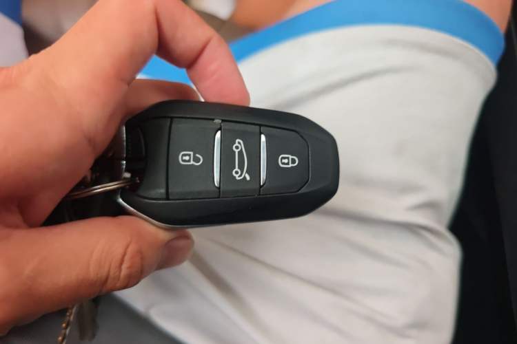 Used Peugeot 5008 2017 380THP 7-Seater Luxury GT Edition Vehicle Key