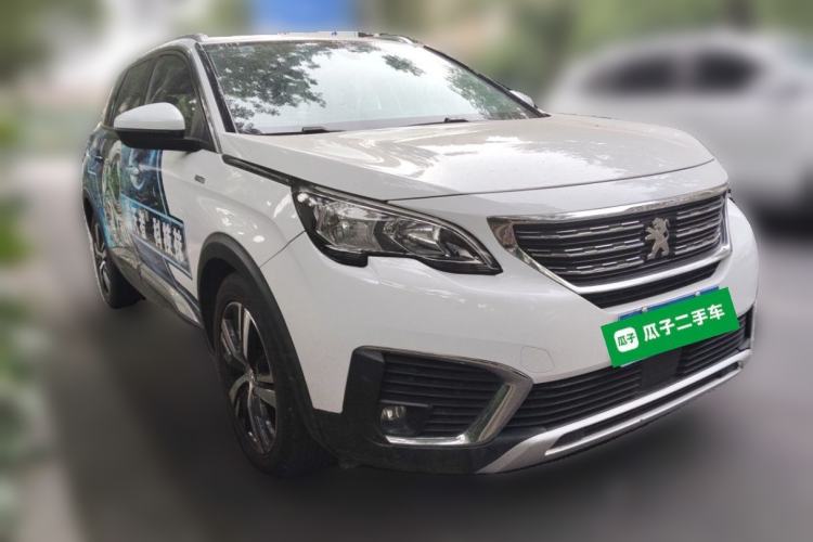 Used Peugeot 5008 2017 380THP 7-Seater Elite Edition Front Right 45 Deg