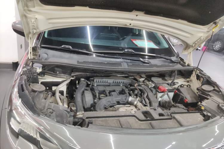 Used Peugeot 5008 2017 350THP 7-Seater Elite Edition Engine Bay