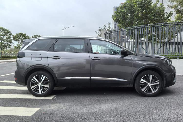 Used Peugeot 5008 2017 350THP 5-Seat Elite Edition Exterior 6